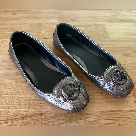 MICHAEL KORS Fulton Embossed Leather Moccasins - Picture 1 of 8